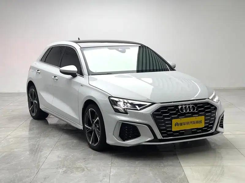 Audi A3 2022 Sportback 35 TFSI Fashion Sport — миниатюра 3