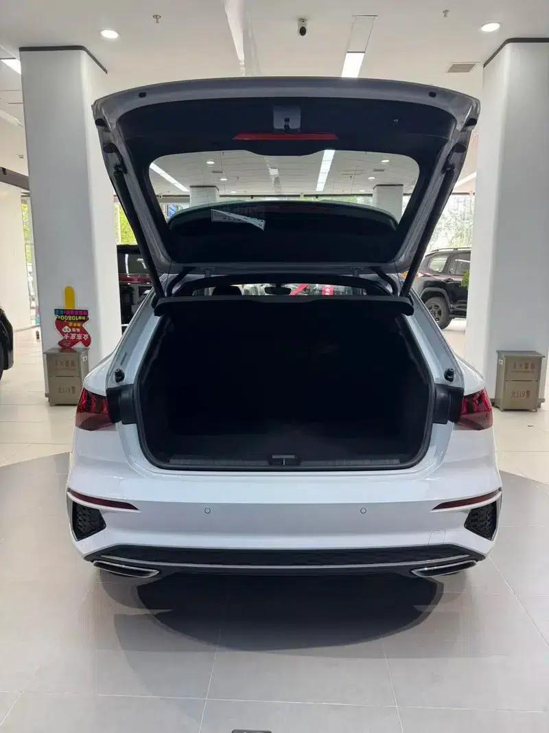 Audi A3 2022 Sportback 35 TFSI Fashion Sport — миниатюра 22