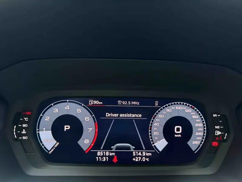 Audi A3 2023 Facelift Sportback 35 TFSI Fashion Sporty Model — миниатюра 12