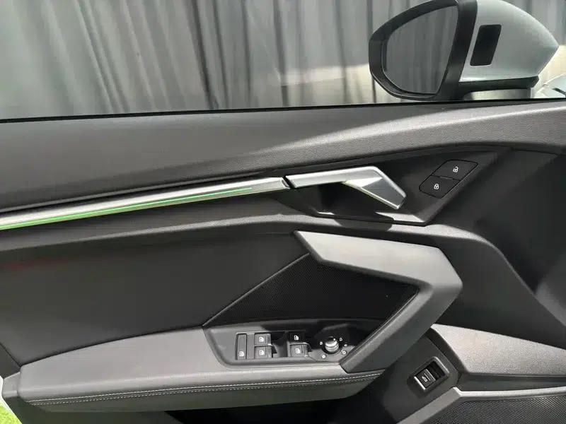 2022 Audi A3 A3L Limousine 35 TFSI Luxury Sport — миниатюра 18