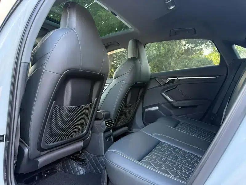 Audi A3 2025 A3L Limousine 35 TFSI Flying Spur Luxury Edition + Luxury Package — миниатюра 8