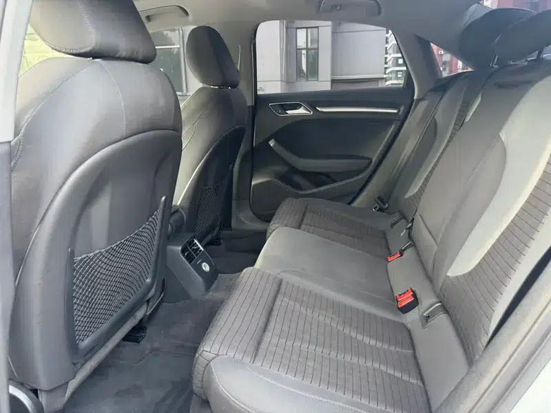 Audi A3 2018 30th Anniversary Edition Limousine 35 TFSI Sport — миниатюра 8