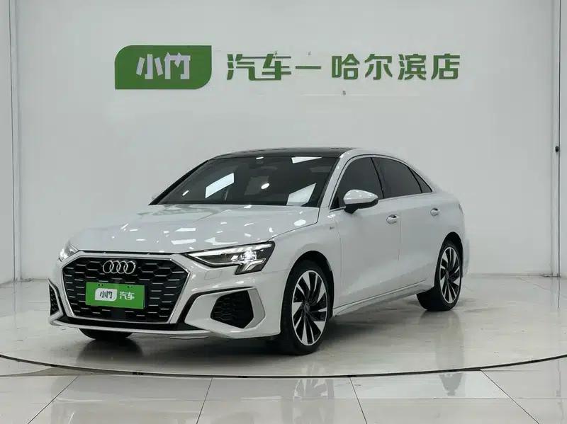 Audi A3 2023 Facelift A3L Limousine 35 TFSI Fashionable Elegant Model — миниатюра 1