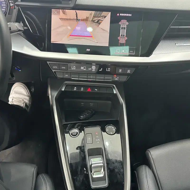 Audi A3 2023 Facelift A3L Limousine 35 TFSI Fashionable Elegant Model — миниатюра 10