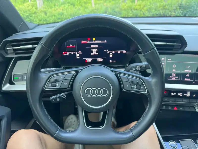 Audi A3 2022 Sportback 35 TFSI Luxury Sport — миниатюра 18