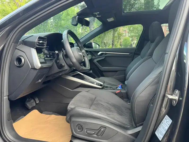 Audi A3 2022 Sportback 35 TFSI Luxury Sport — миниатюра 22