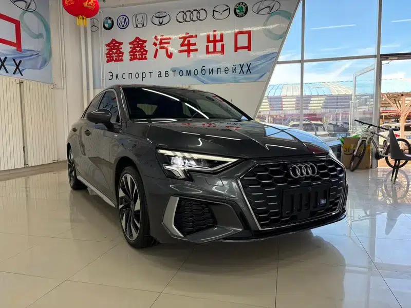 2023 Audi A3 A3L Limousine 35 TFSI Fashion Sport — миниатюра 3
