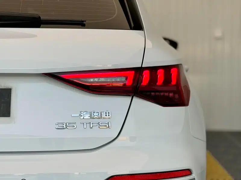 Audi A3 2022 Sportback 35 TFSI Fashion Sport — миниатюра 9