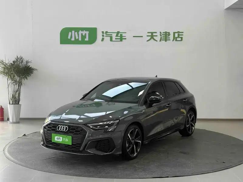 Audi A3 2022 Sportback 35 TFSI Fashion Sport — миниатюра 1