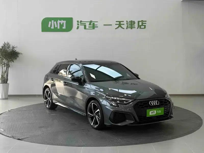 Audi A3 2022 Sportback 35 TFSI Fashion Sport — миниатюра 3