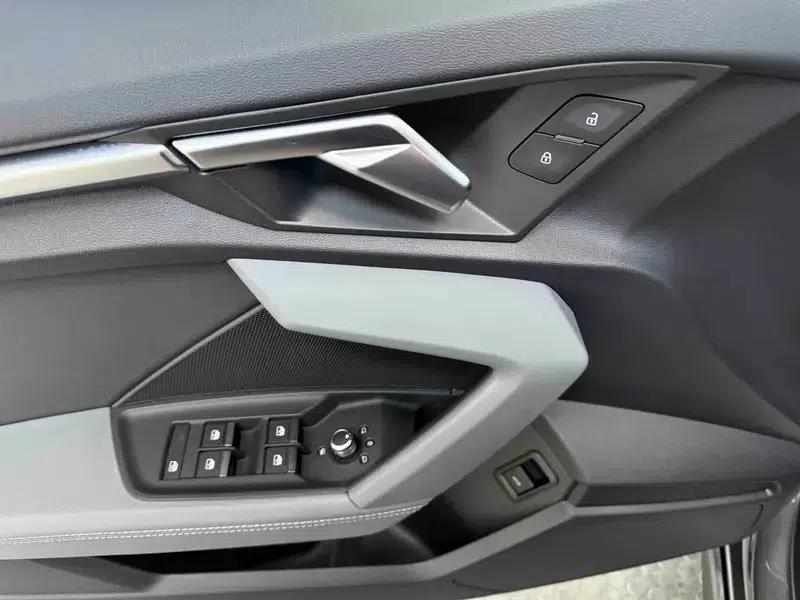 Audi A3 2022 Sportback 35 TFSI Fashion Sport — миниатюра 21