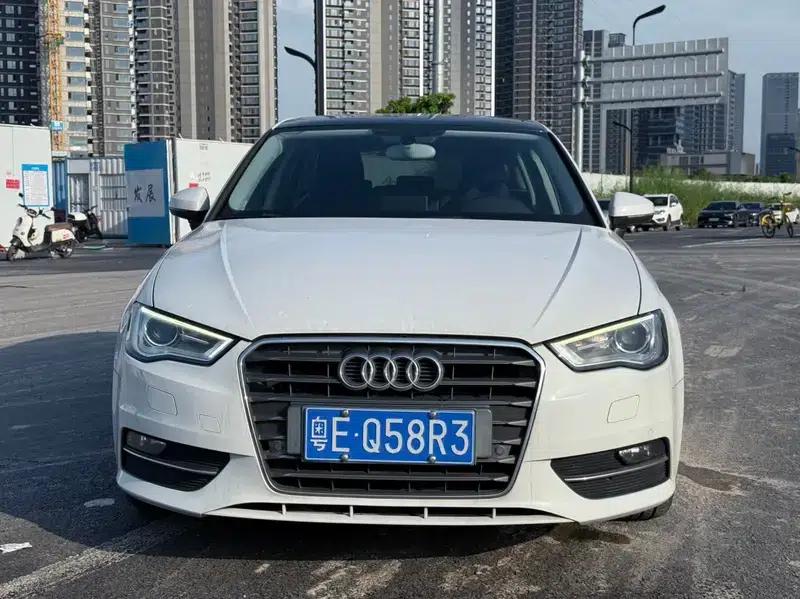 Audi A3 2014 Sportback 35 TFSI Automatic Comfort — миниатюра 2