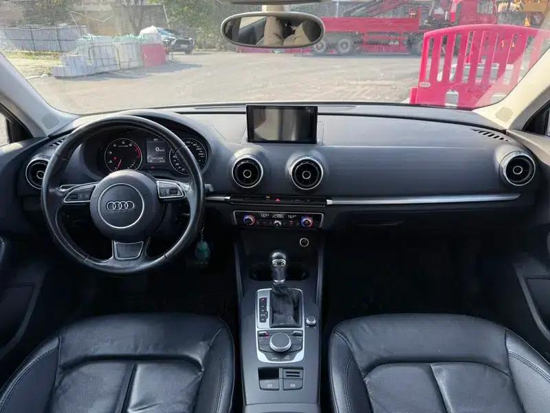 Audi A3 2014 Sportback 35 TFSI Automatic Comfort — миниатюра 11