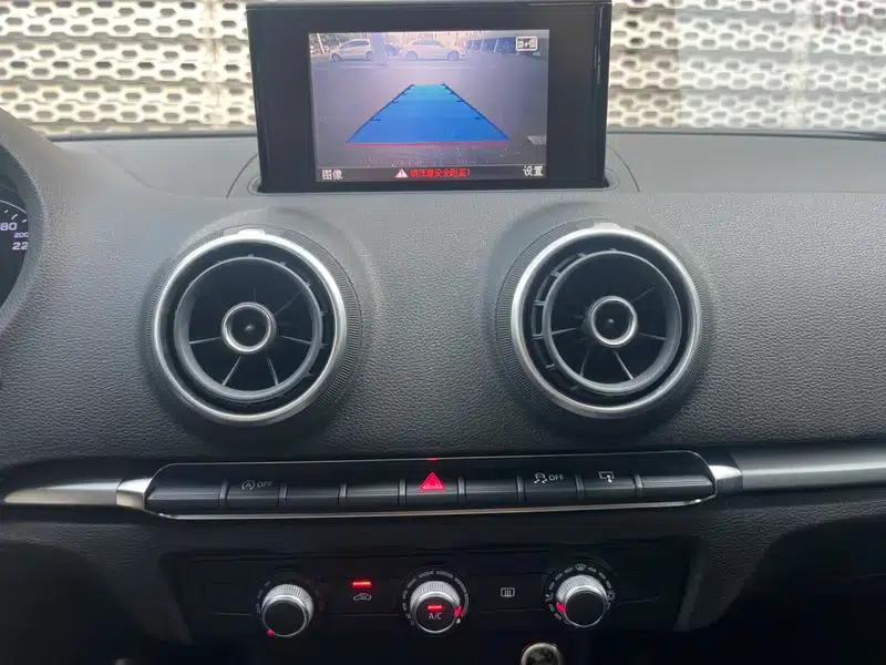 Audi A3 2016 Sportback 35 TFSI Progressive — миниатюра 13
