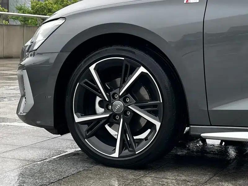 Audi A3 2021 Sportback 35 TFSI Fashion Sport — миниатюра 10