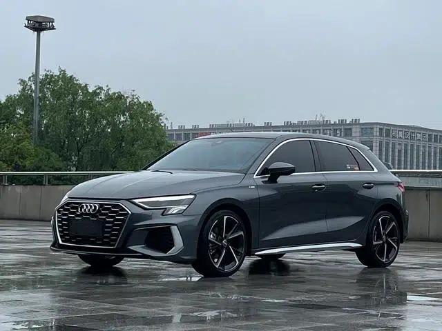 Audi A3 2021 Sportback 35 TFSI Fashion Sport