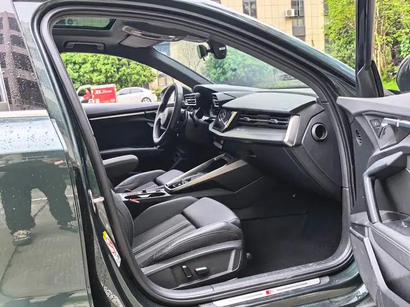 Audi A3 2021 Sportback 35 TFSI Fashion Sport — миниатюра 17