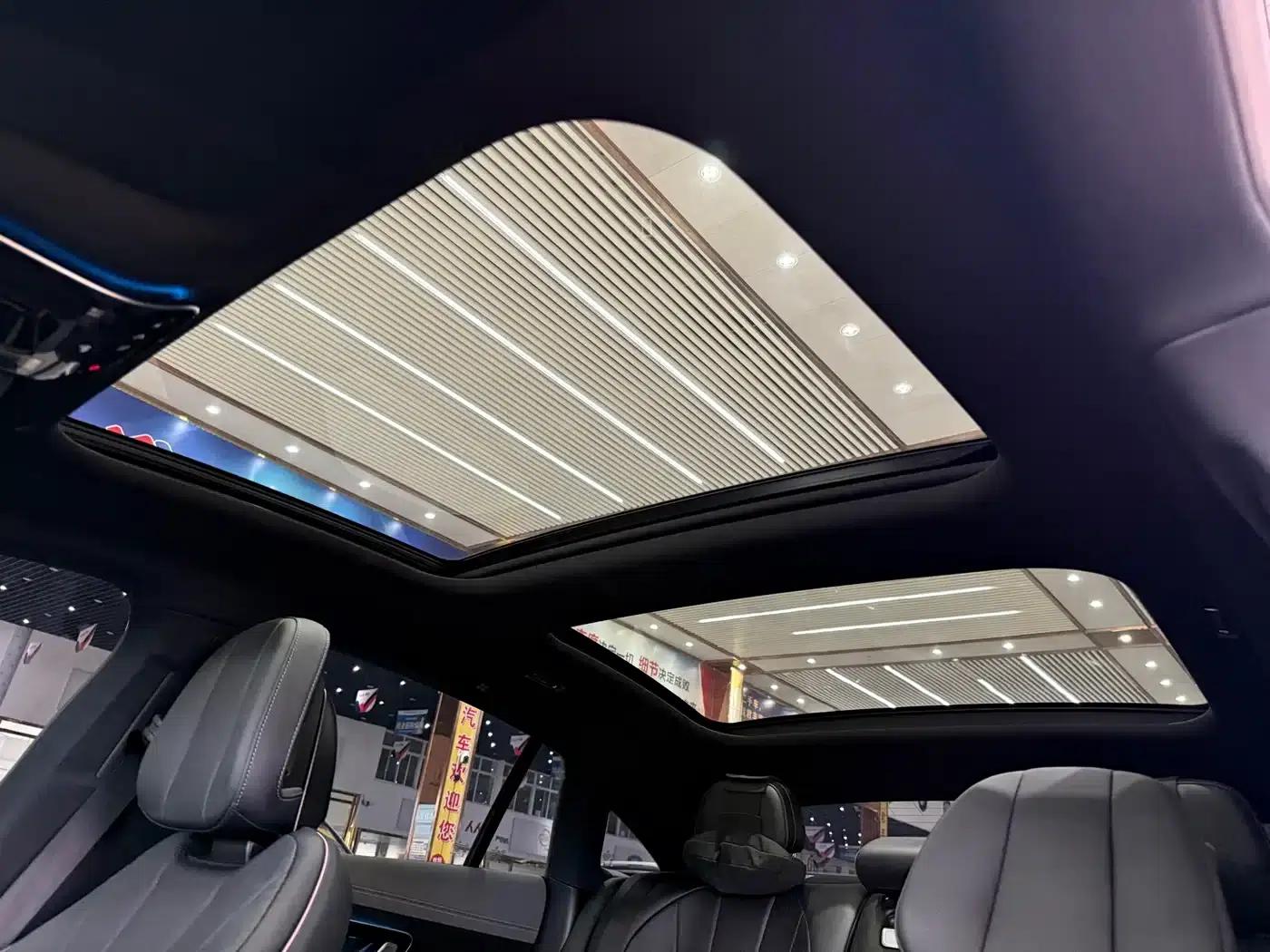 Mercedes-Benz EQE 2022 350 Pioneer Edition — миниатюра 13