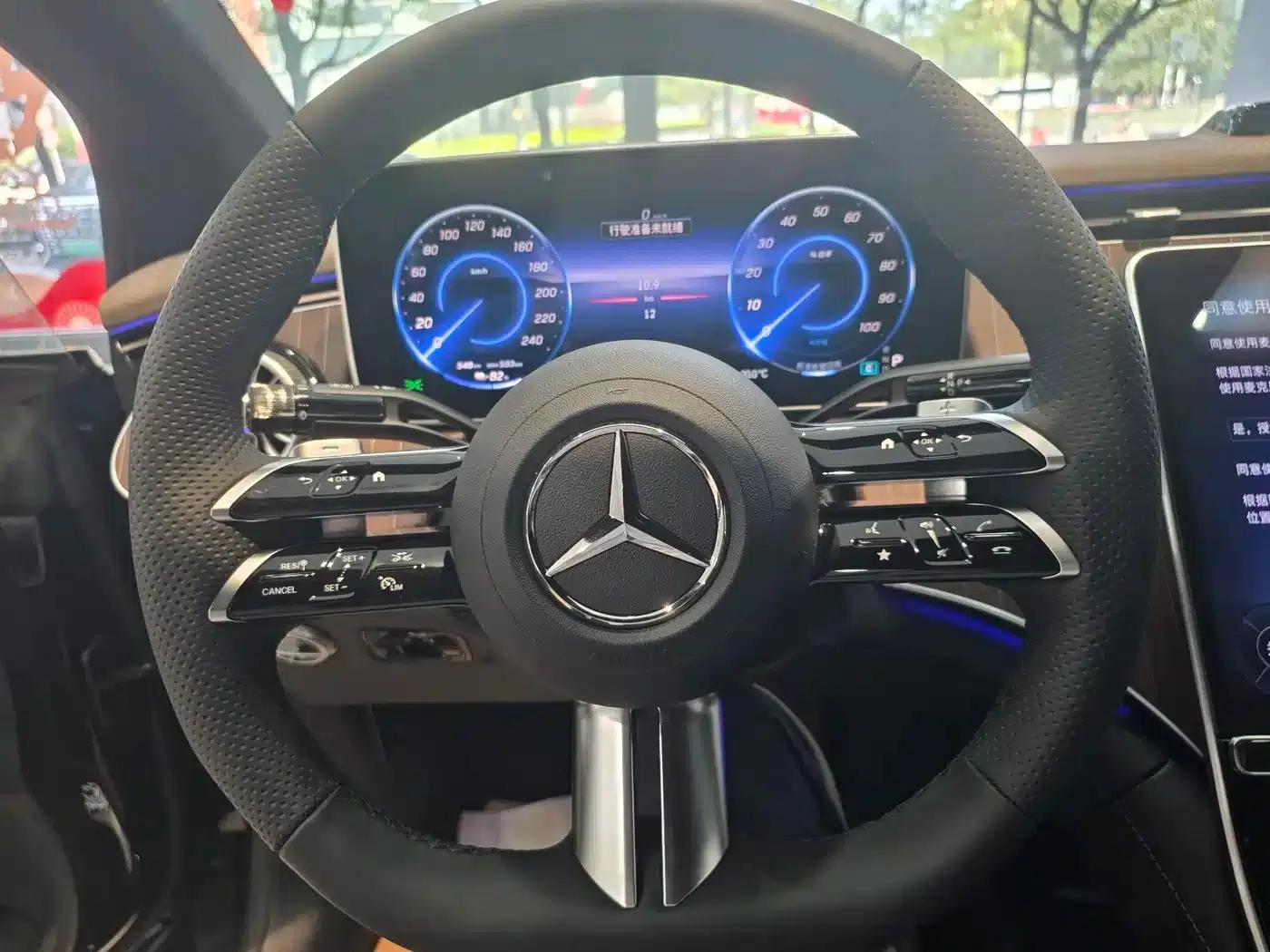 Mercedes-Benz EQE 2025 500 4MATIC Pioneer Edition — миниатюра 7