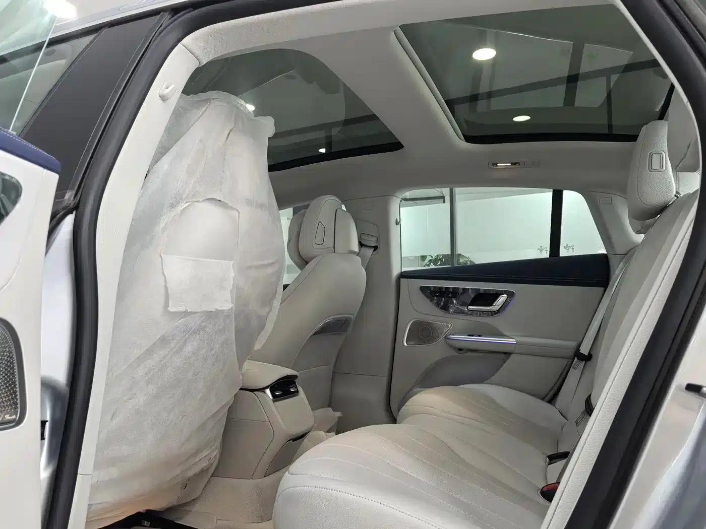 Mercedes-Benz EQE 2025 500 4MATIC Luxury Edition — миниатюра 13
