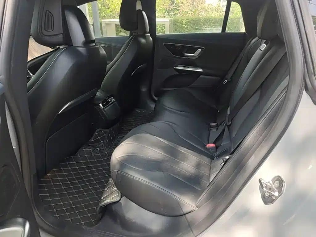 Mercedes-Benz EQE 2022 350 Pioneer Edition — миниатюра 17