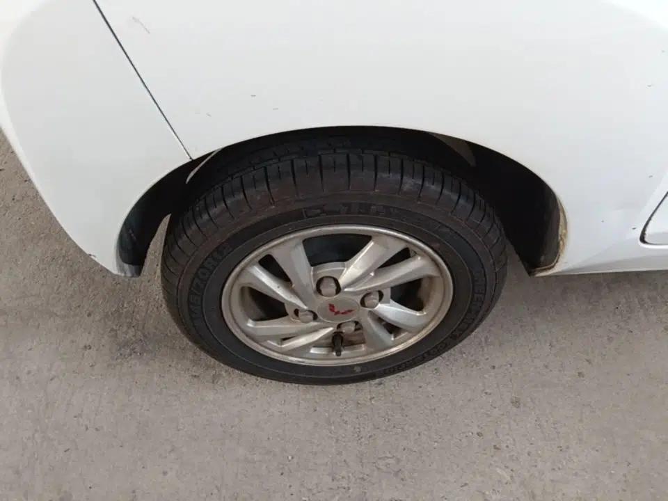 Wuling Hongguang MINIEV 2020 Enjoyment Model Lithium Iron Phosphate — миниатюра 16