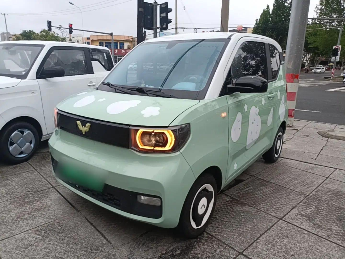 Wuling Hongguang MINIEV 2021 Macaron Premium Model – Lithium Iron Phosphate — миниатюра 1