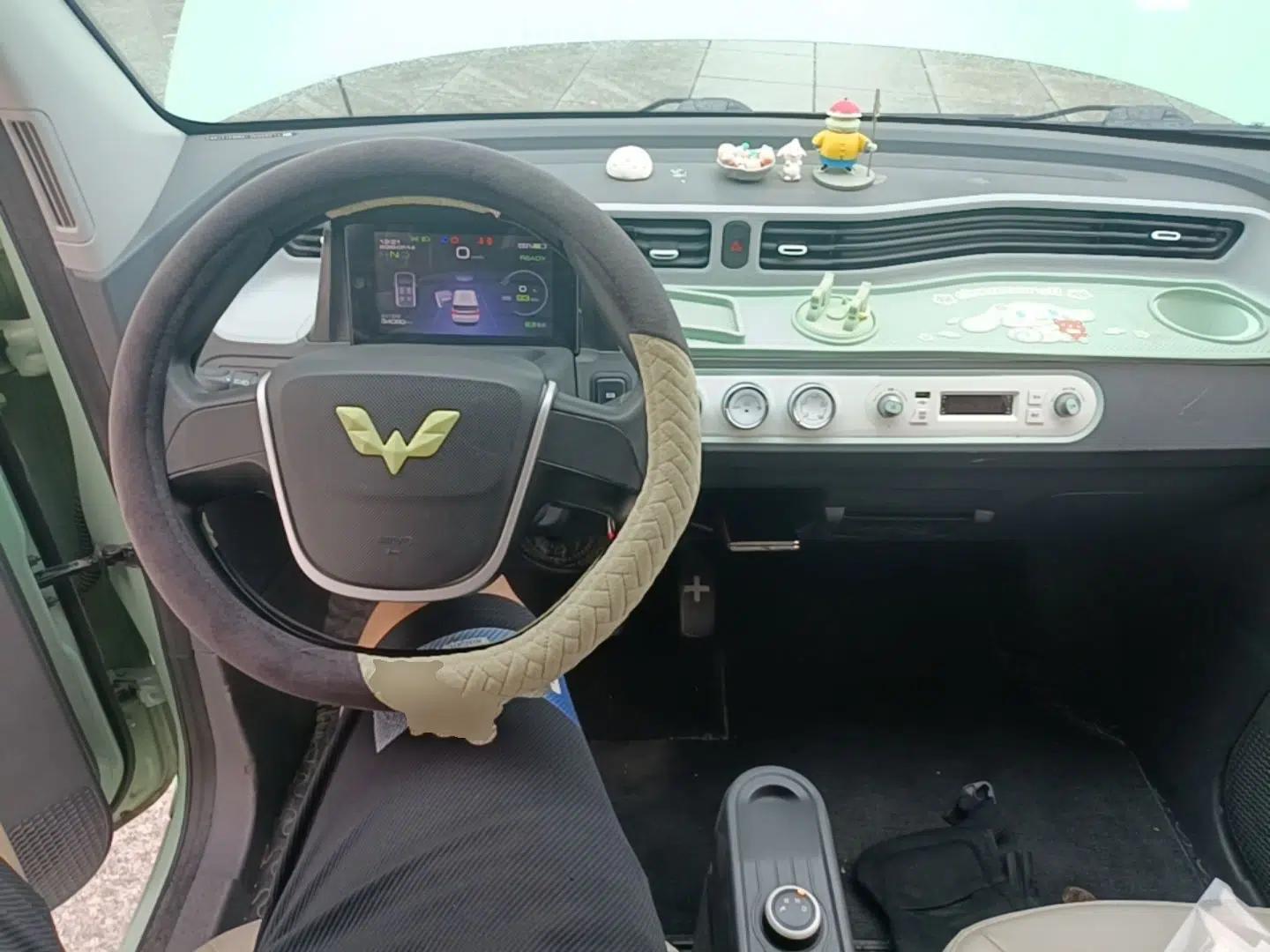 Wuling Hongguang MINIEV 2021 Macaron Premium Model – Lithium Iron Phosphate — миниатюра 12