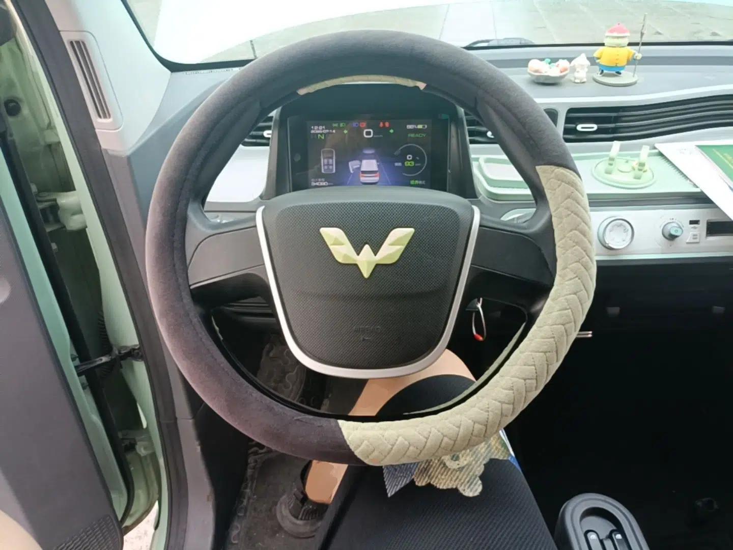 Wuling Hongguang MINIEV 2021 Macaron Premium Model – Lithium Iron Phosphate — миниатюра 13