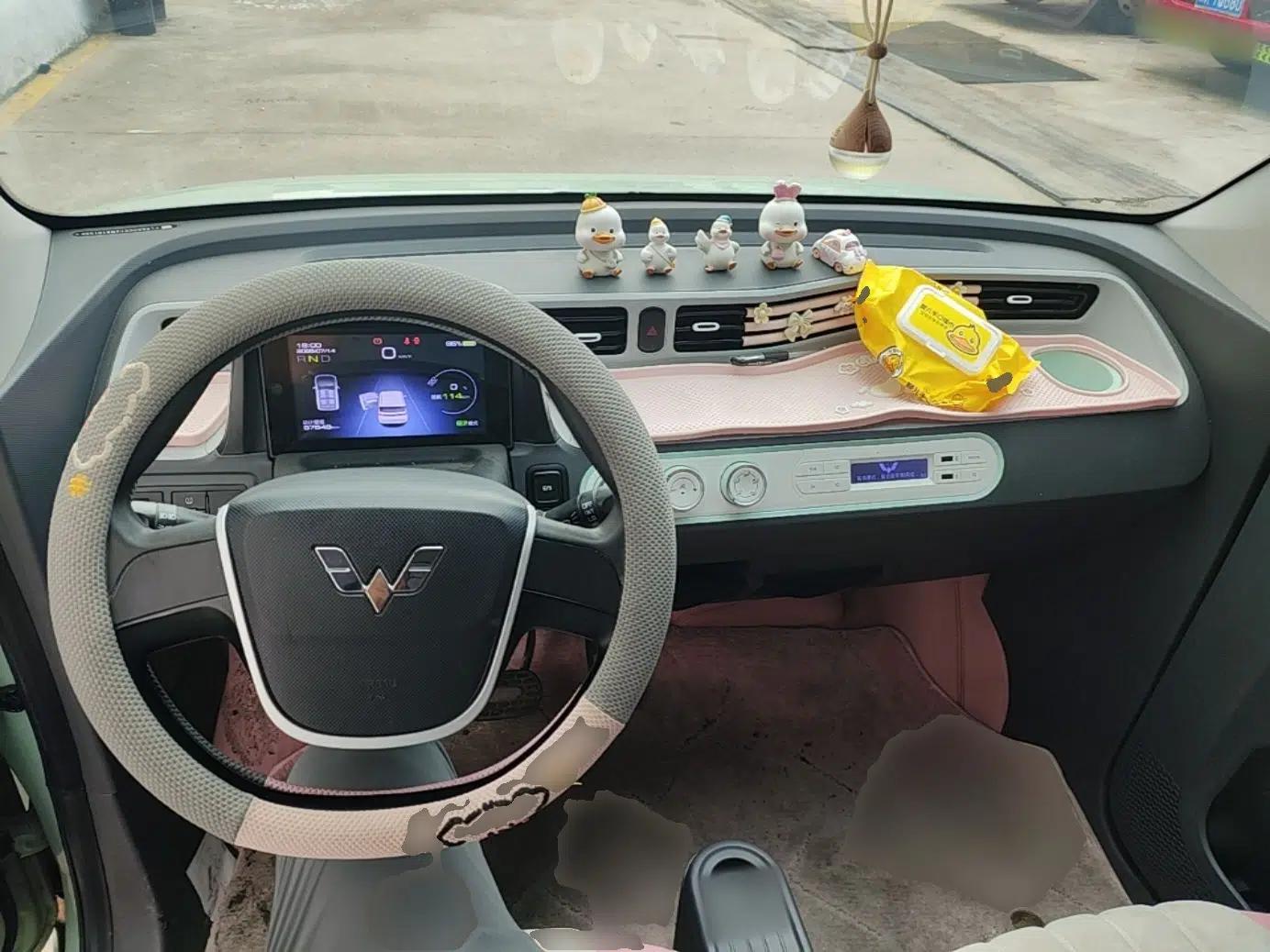 Wuling Hongguang MINIEV 2022 Macaron Fashion Edition Lithium-Nickel-Cobalt-Alpha-oxide — миниатюра 12