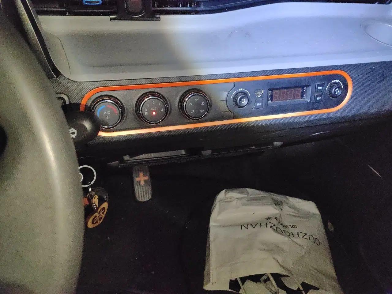 Wuling Hongguang MINIEV 2021 Macaron Premium Model – Lithium Iron Phosphate — миниатюра 13