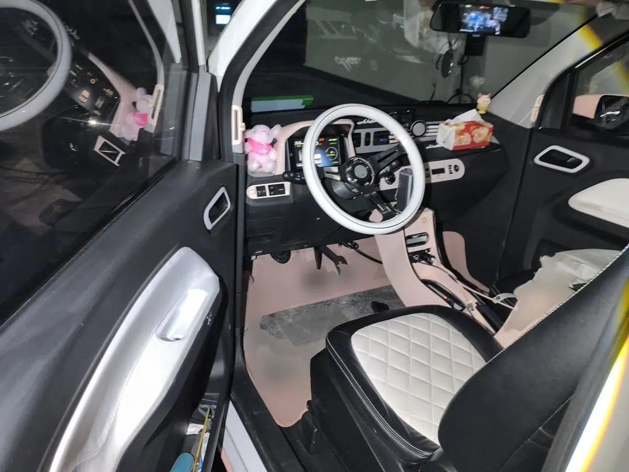 Wuling Hongguang MINIEV 2020 Enjoyment Model Lithium Iron Phosphate — миниатюра 19