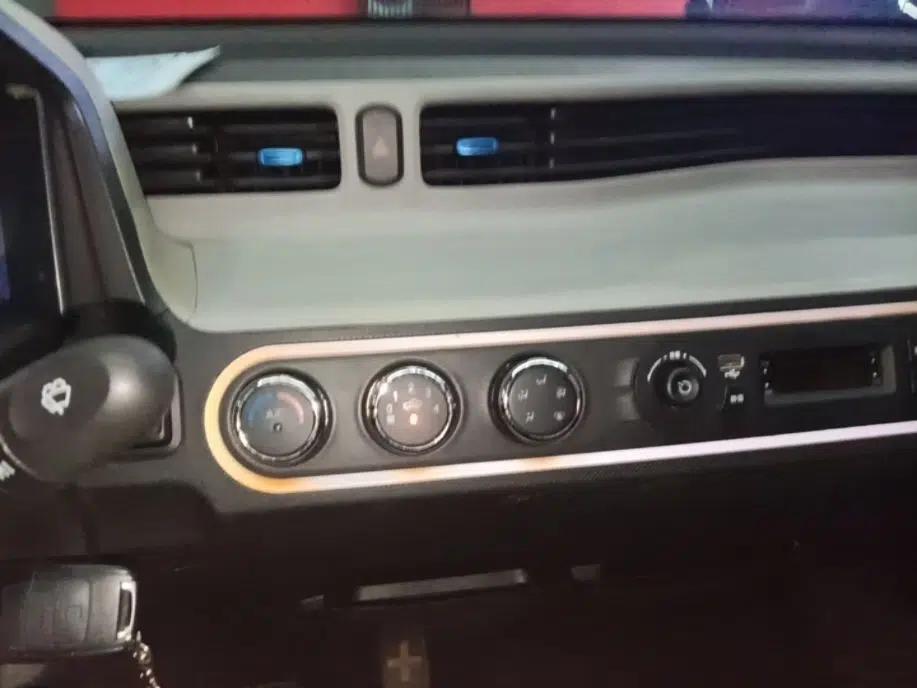 Wuling Hongguang MINIEV 2020 Enjoyment Model Lithium Iron Phosphate — миниатюра 15