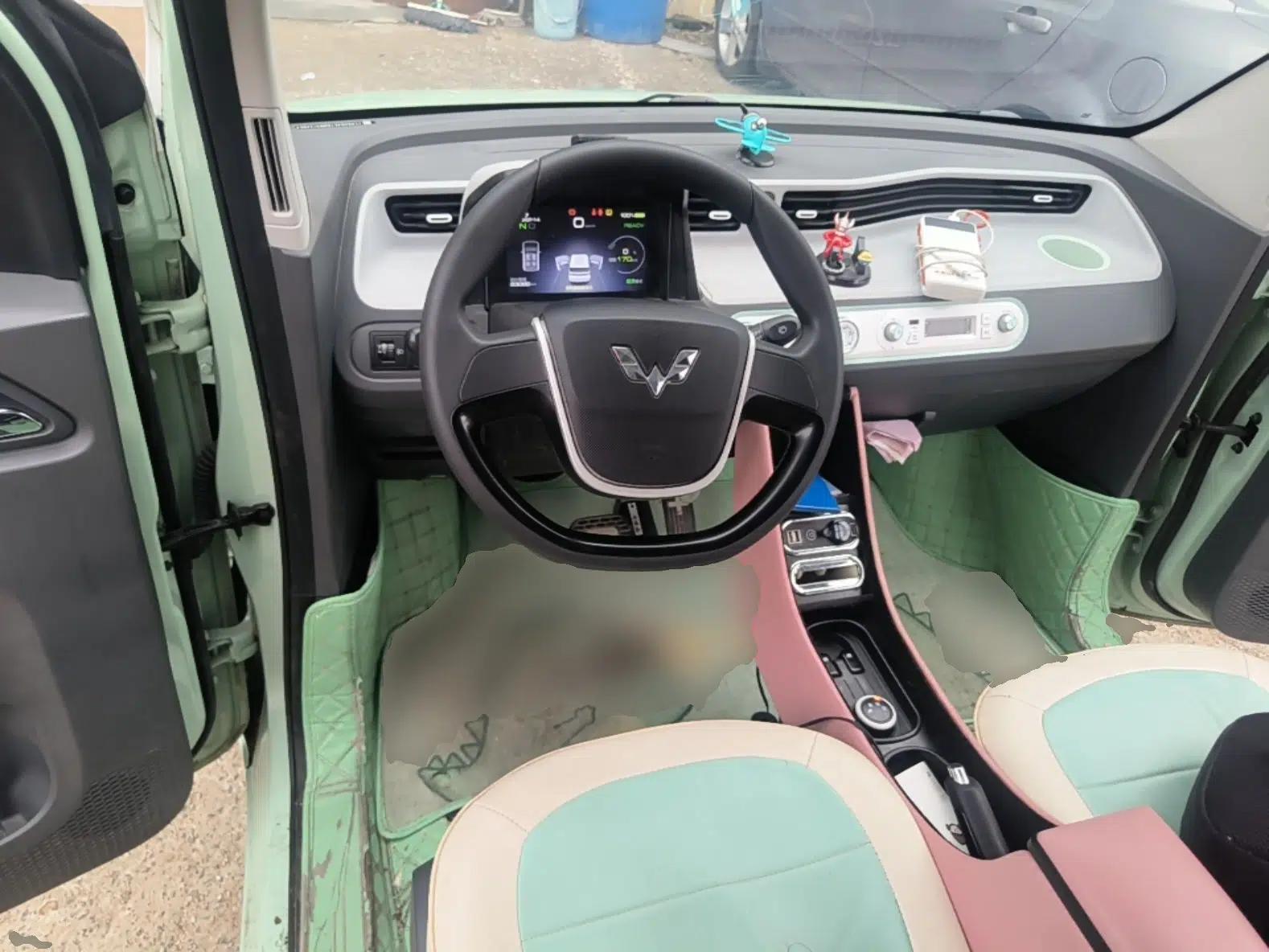 Wuling Hongguang MINIEV 2021 Macaron Premium Model – Lithium-NMC — миниатюра 12