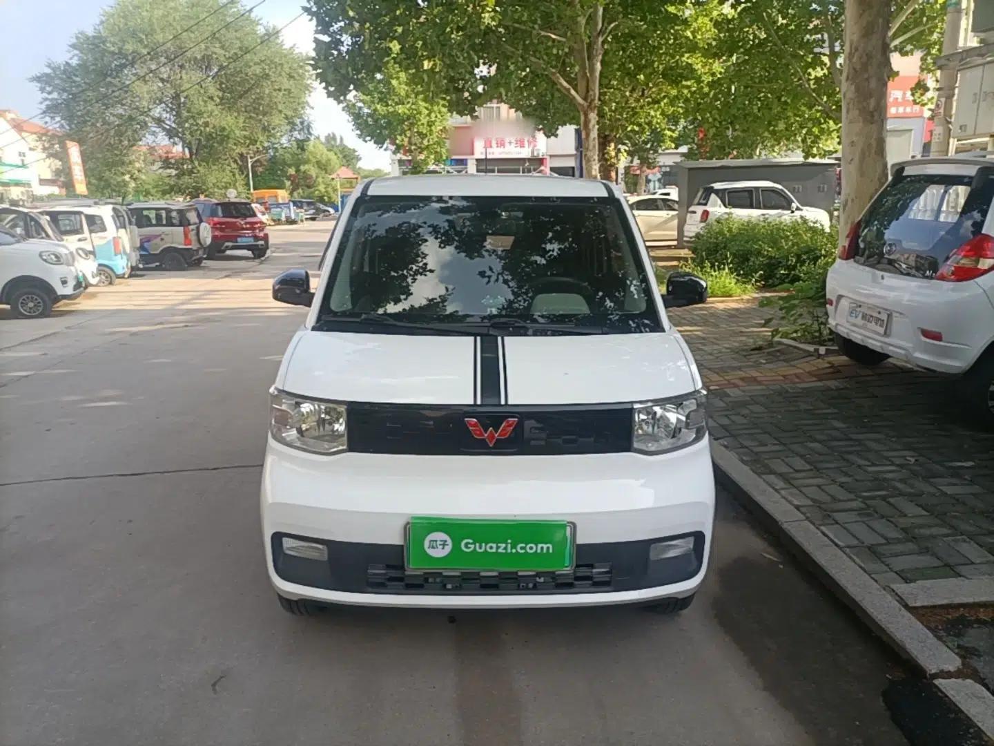 Wuling Hongguang MINIEV 2021 Macaron Premium Model – Lithium-NMC — миниатюра 2