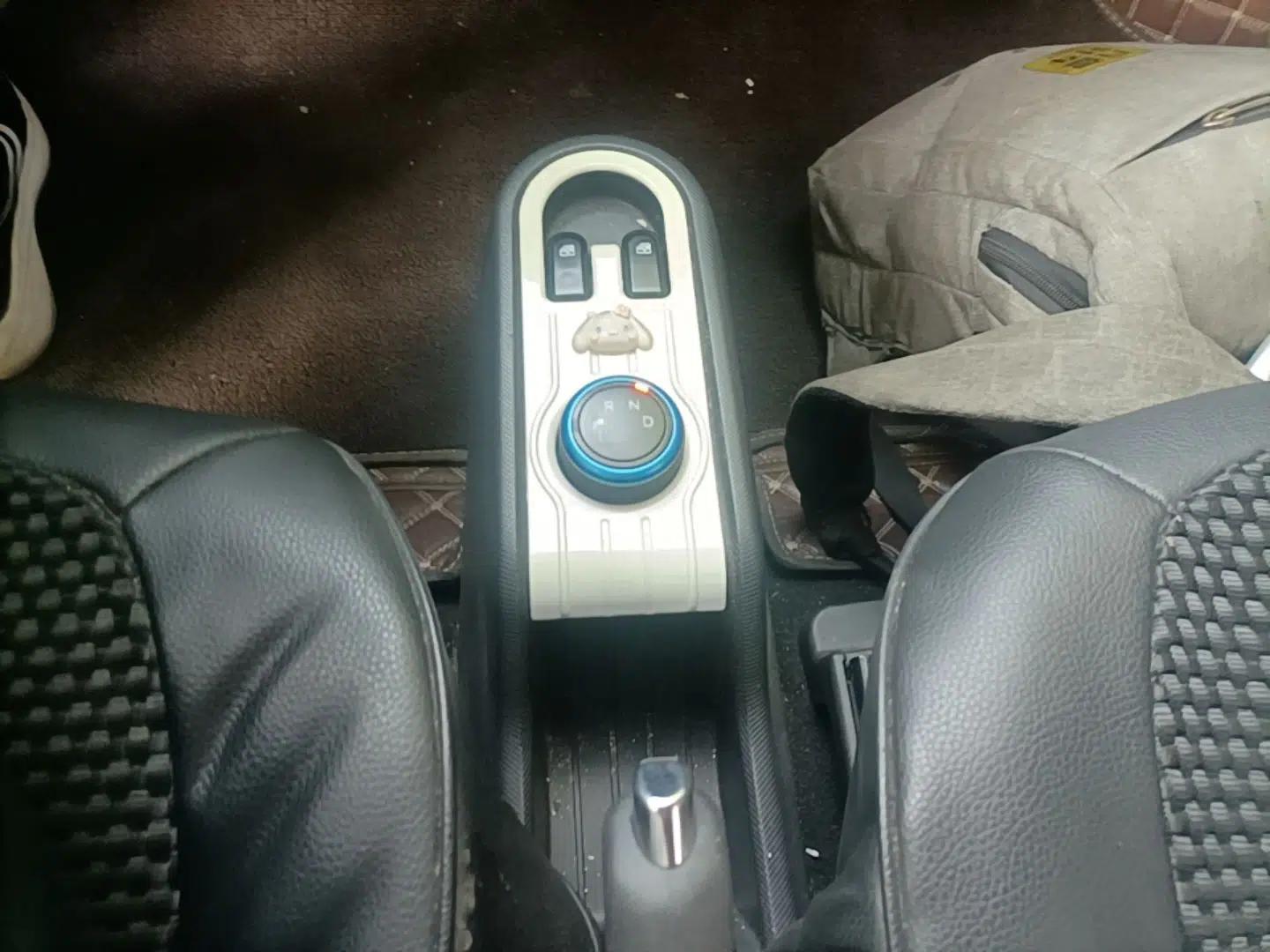 Wuling Hongguang MINIEV 2021 Macaron Premium Model – Lithium-NMC — миниатюра 16