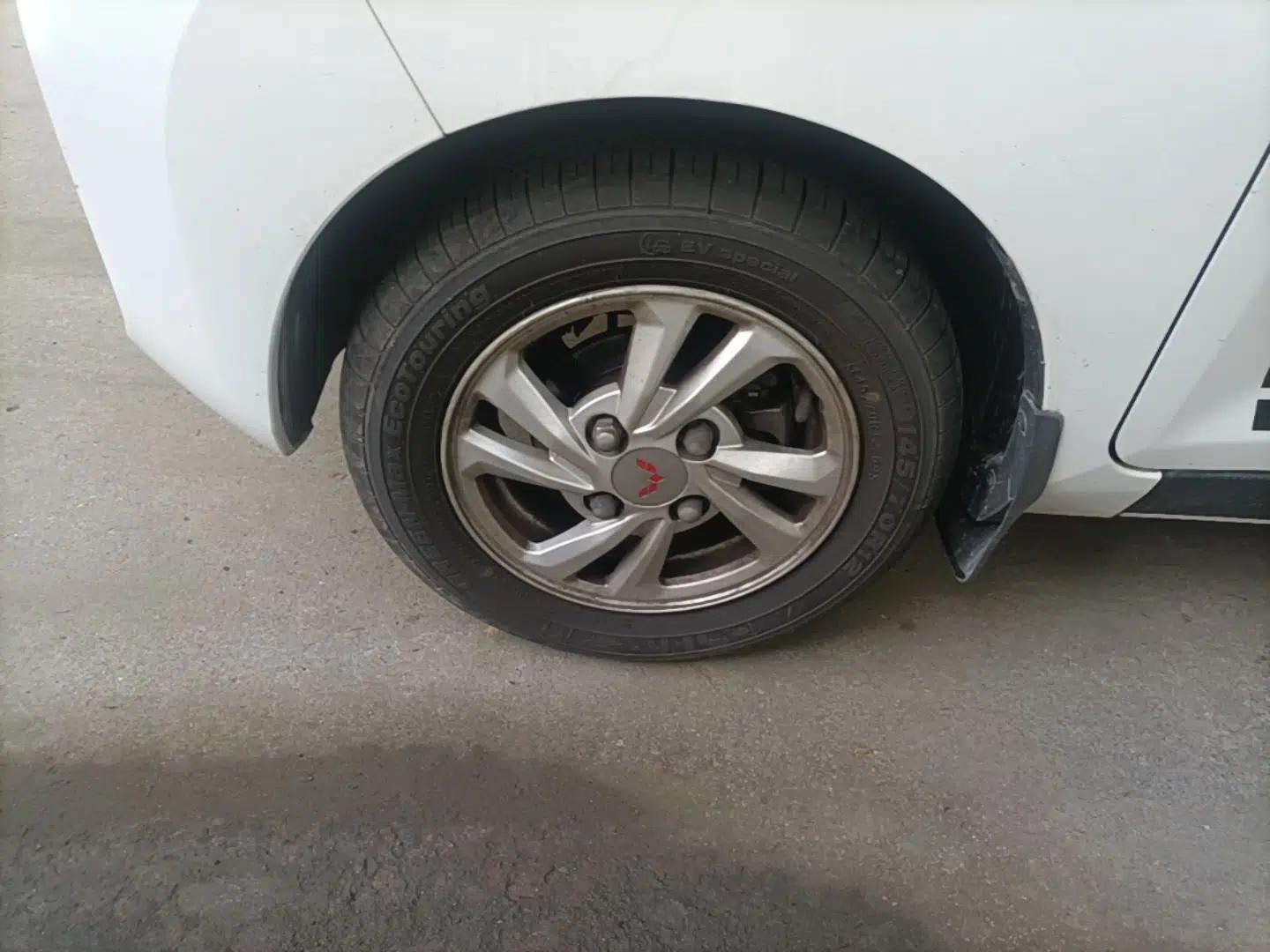 Wuling Hongguang MINIEV 2021 Macaron Premium Model – Lithium-NMC — миниатюра 10