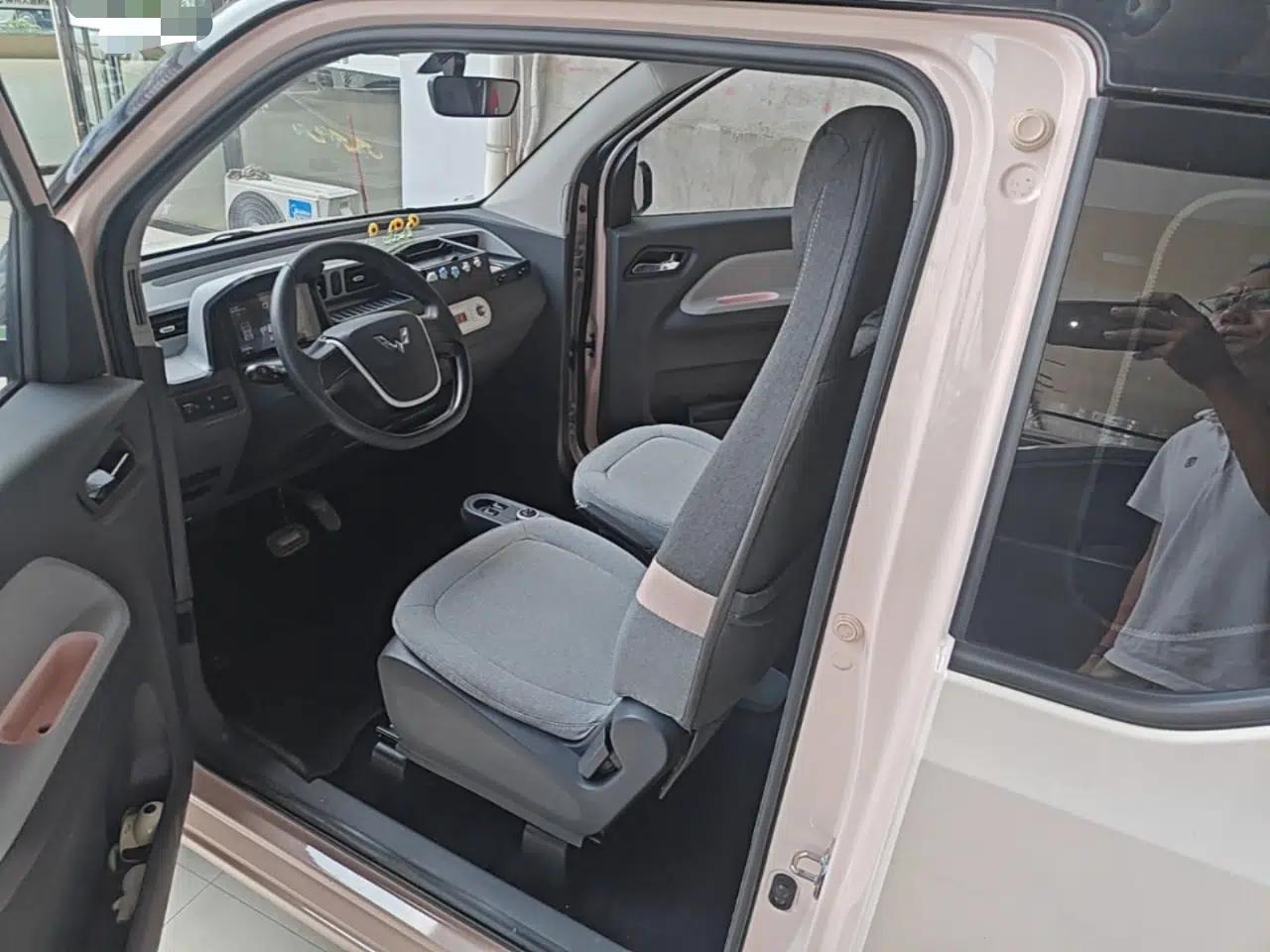 Wuling Hongguang MINIEV 2021 Macaron Premium Model – Lithium-NMC — миниатюра 22