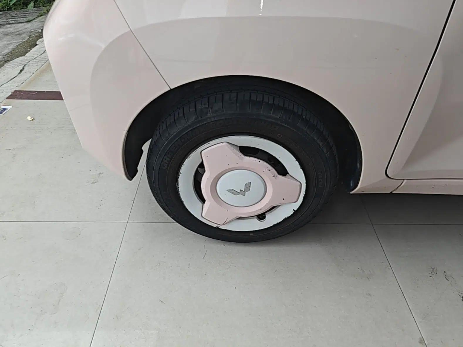 Wuling Hongguang MINIEV 2021 Macaron Premium Model – Lithium-NMC — миниатюра 10