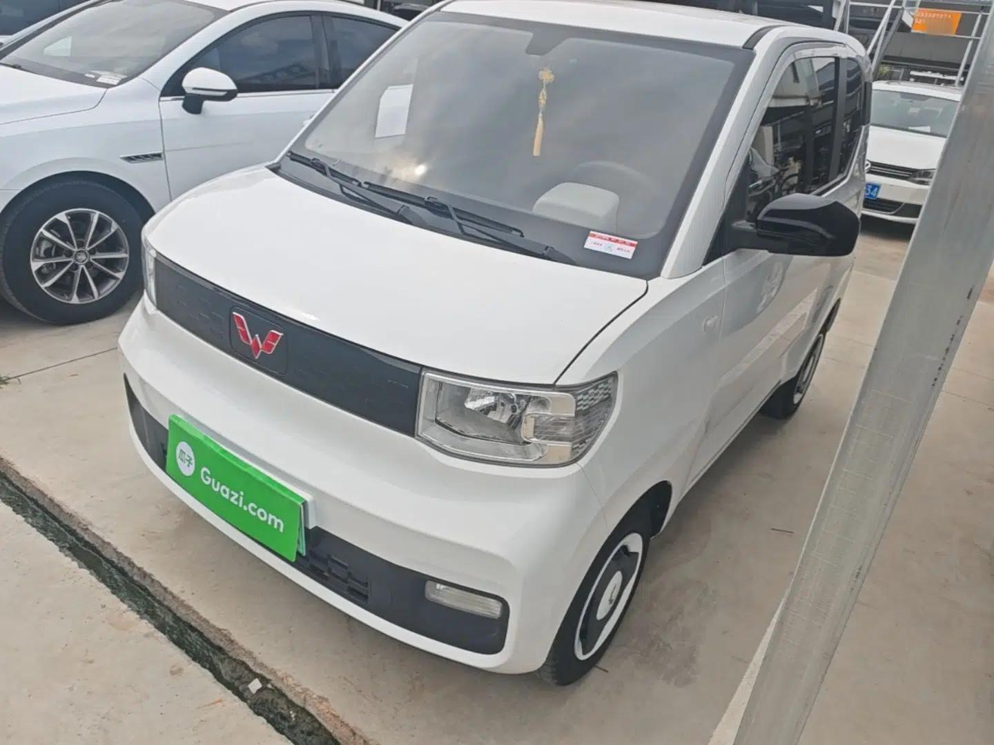 Wuling Hongguang MINIEV 2022 Easy Version Lithium Iron Phosphate — миниатюра 1