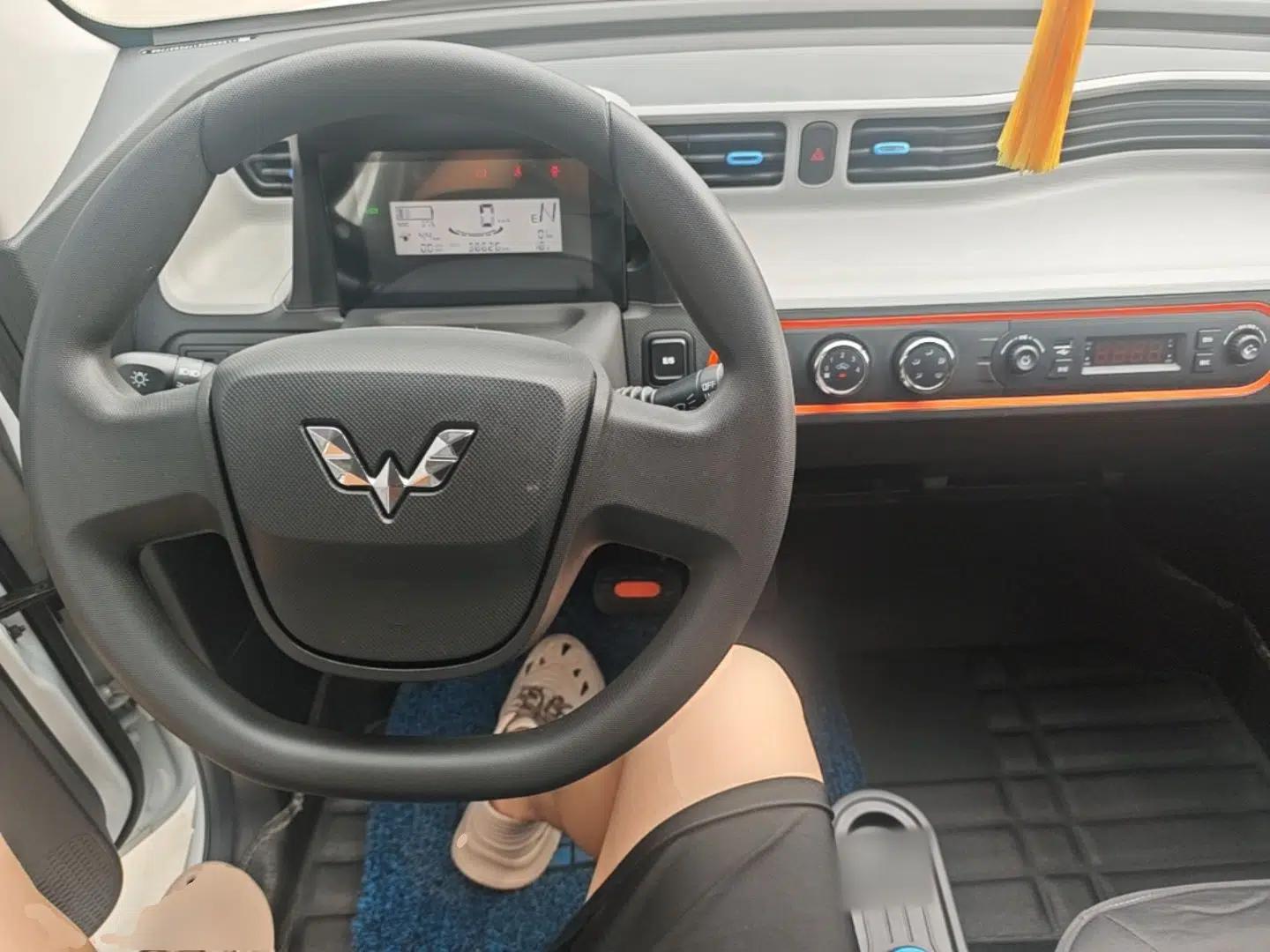 Wuling Hongguang MINIEV 2022 Easy Version Lithium Iron Phosphate — миниатюра 12