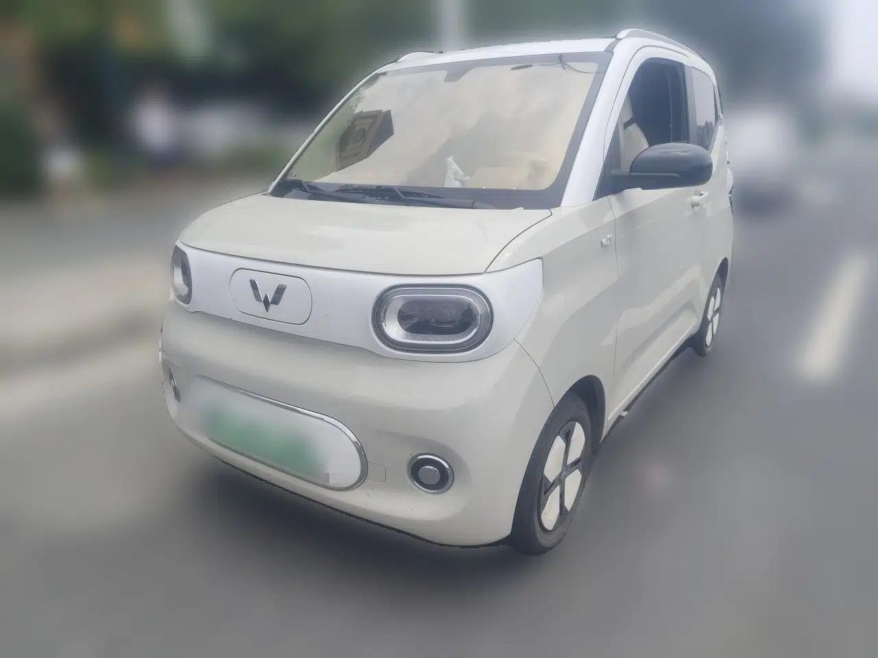 Wuling Hongguang MINIEV 2024 3rd Generation 215km Advanced Version — миниатюра 1
