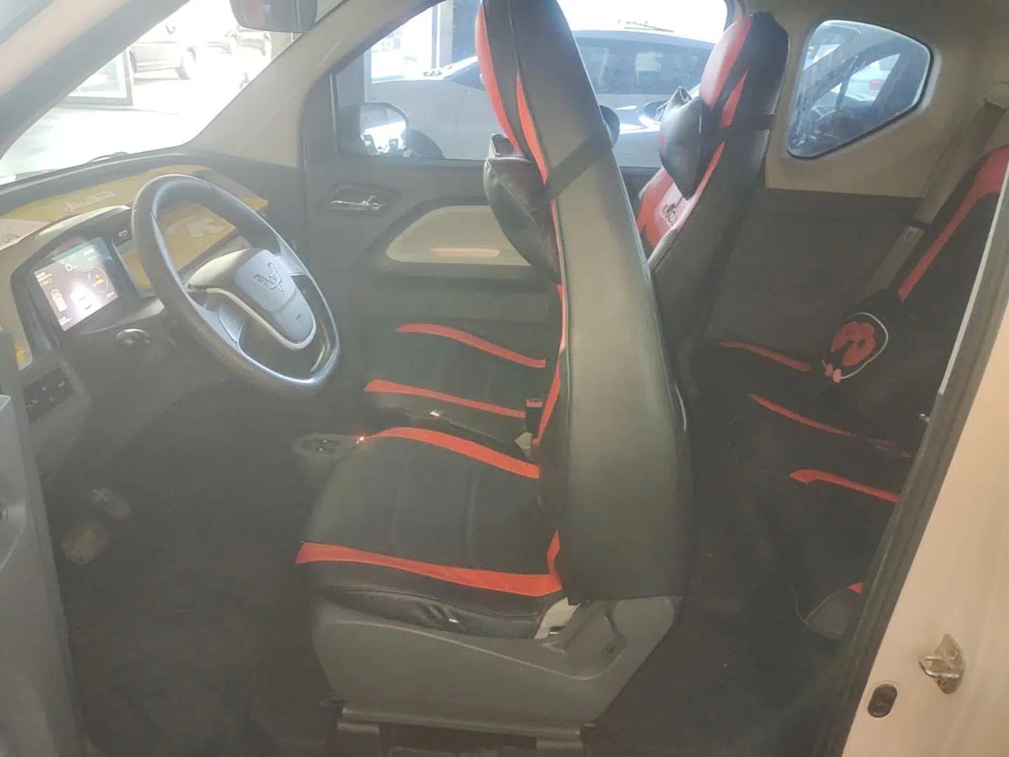 Wuling Hongguang MINIEV 2022 Macaron Premium Model – Lithium Iron Phosphate — миниатюра 17