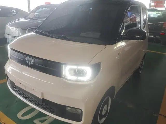 Wuling Hongguang MINIEV 2022 Macaron Premium Model – Lithium Iron Phosphate