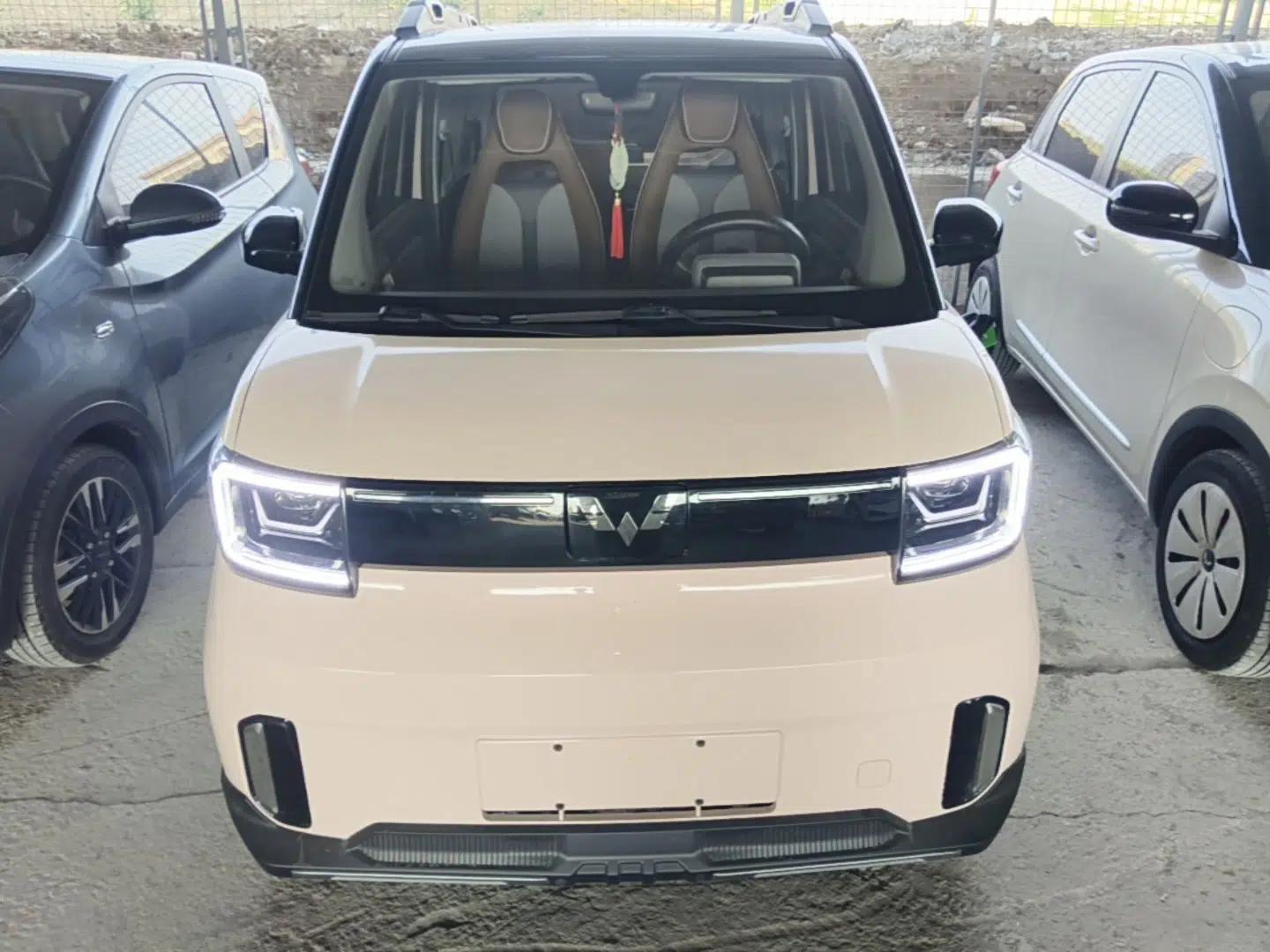 Wuling Hongguang MINIEV 2022 GAMEBOY 200km Play Edition with Lithium Iron Phosphate — миниатюра 2