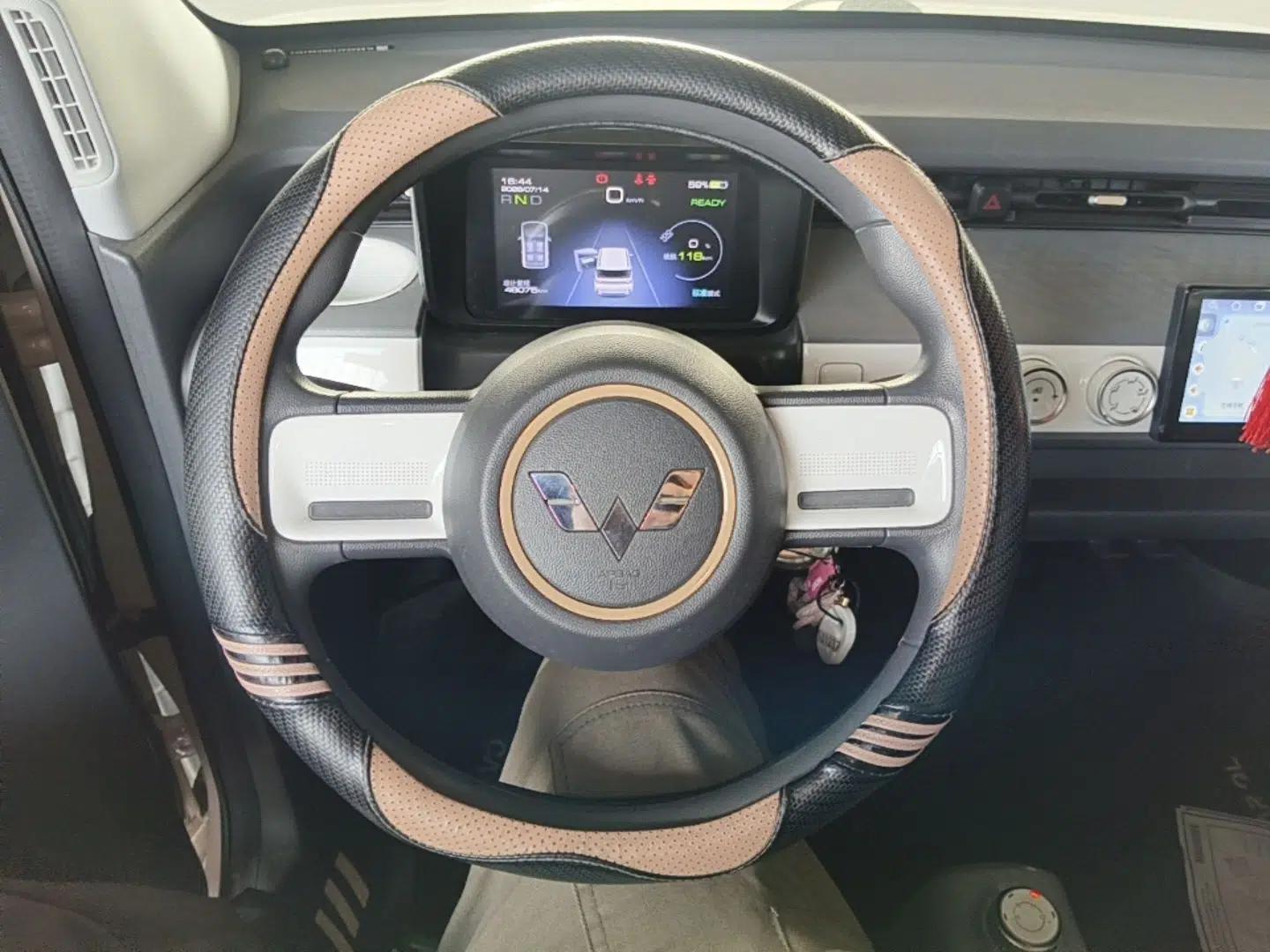 Wuling Hongguang MINIEV 2022 GAMEBOY 200km Play Edition with Lithium Iron Phosphate — миниатюра 18