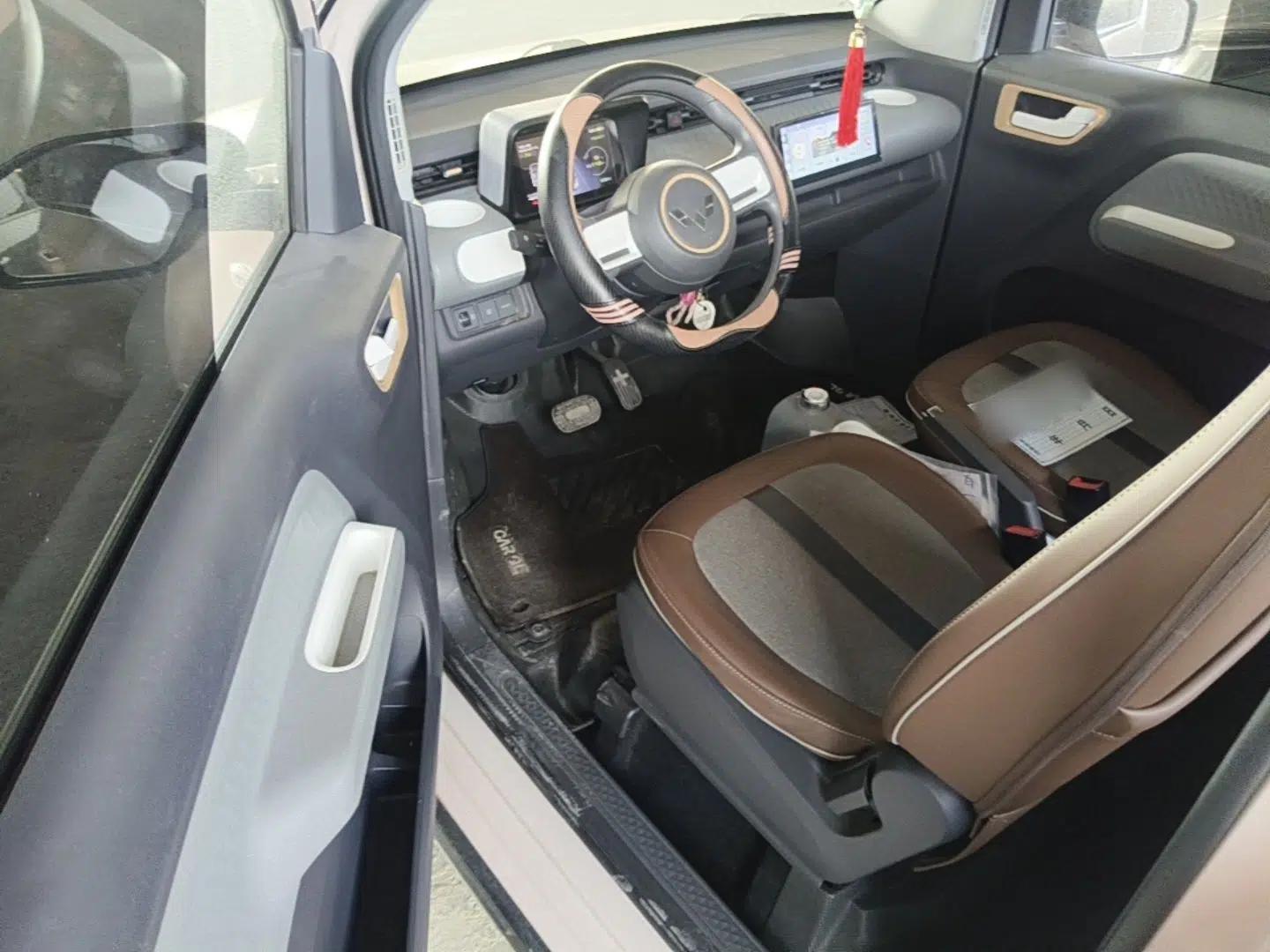 Wuling Hongguang MINIEV 2022 GAMEBOY 200km Play Edition with Lithium Iron Phosphate — миниатюра 23