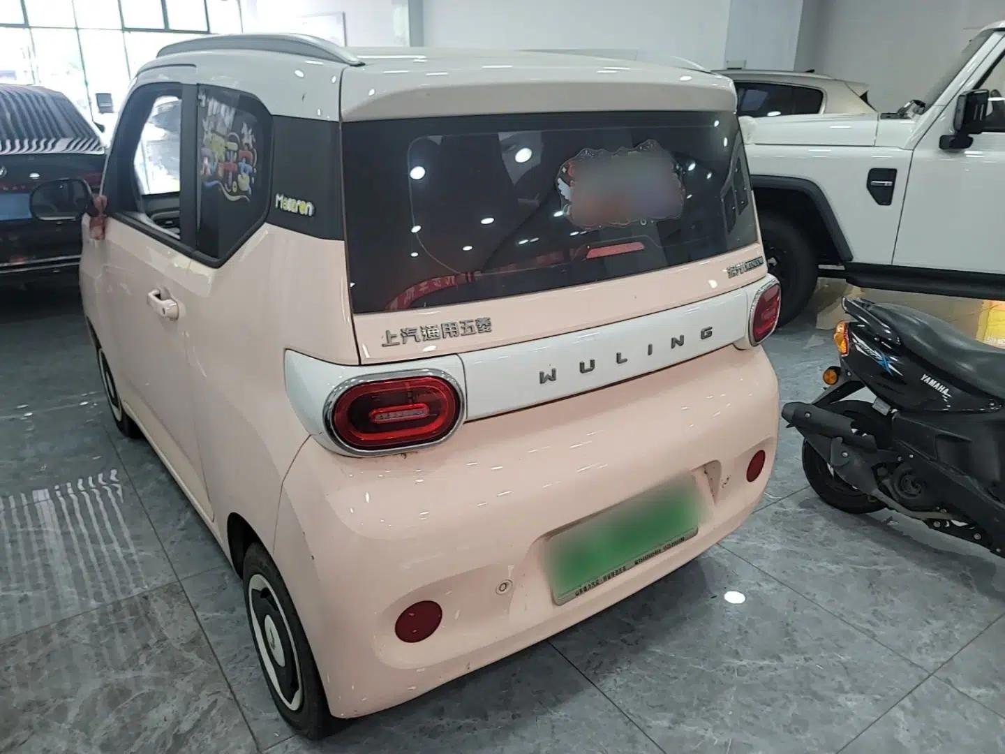 Wuling Hongguang MINIEV 2024 3rd Generation 170 km — миниатюра 13