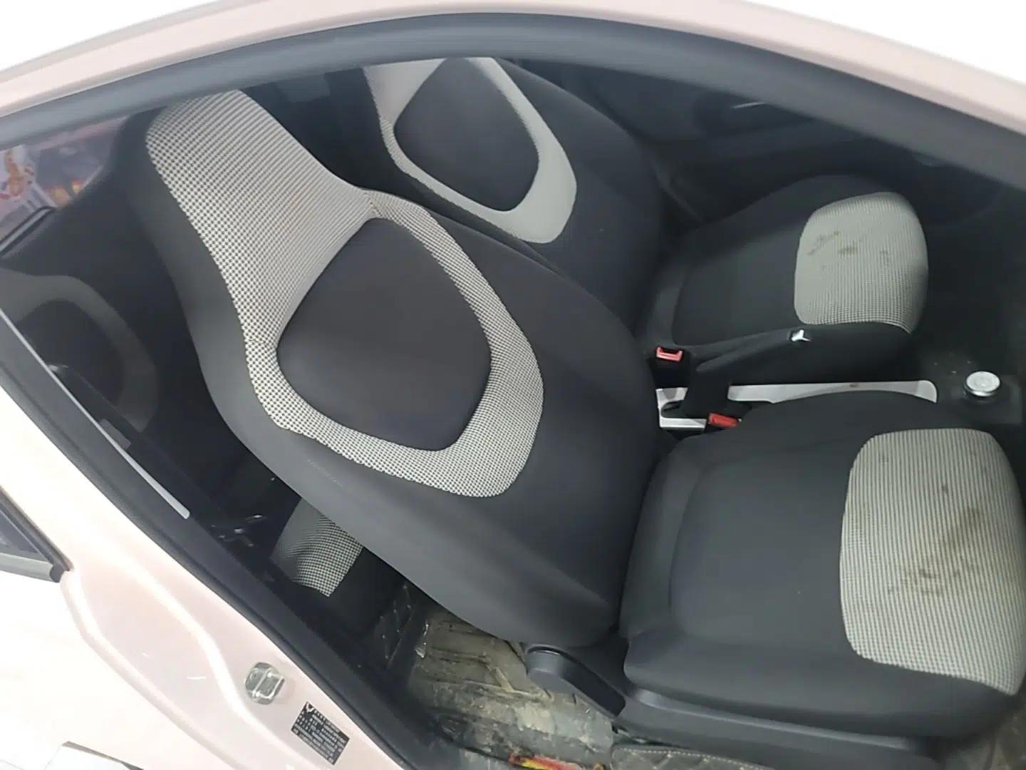 Wuling Hongguang MINIEV 2024 3rd Generation 170 km — миниатюра 24