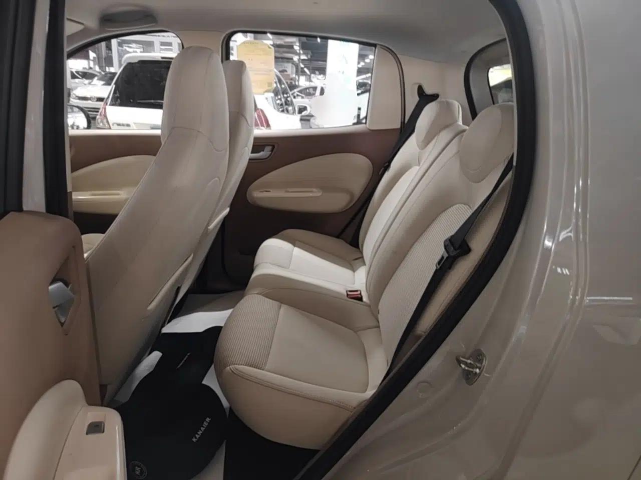 Wuling Hongguang MINIEV 2025 Four-Door Version Advanced Edition — миниатюра 20
